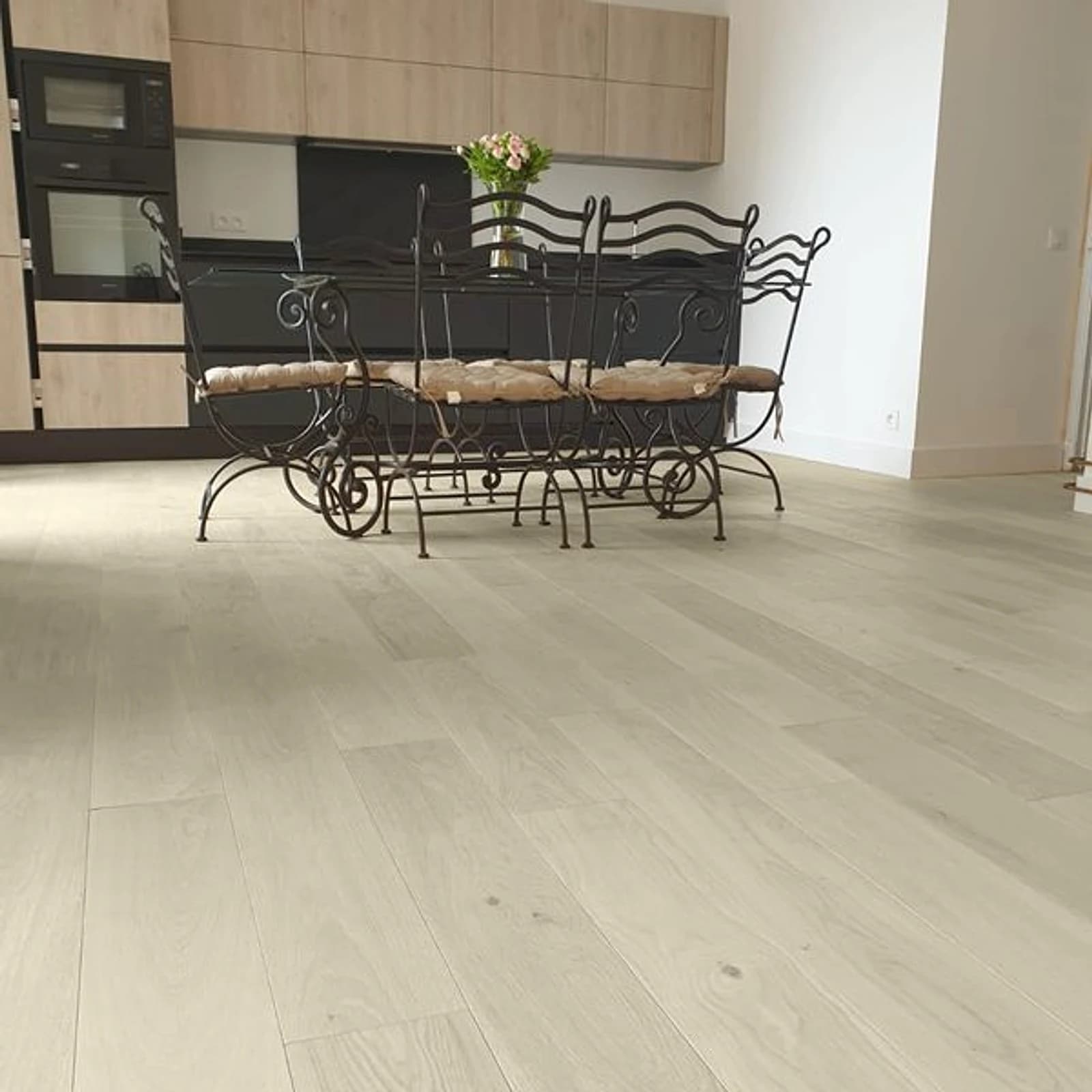 Parquet Chene Massif 170x20mm RT1 — Grand Format Brut Ponce