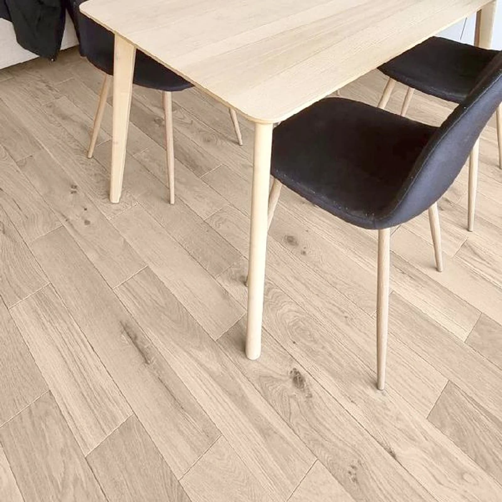 Naofloor Parquet Chene Massif Huile a la Francaise 90x20mm RT2 — Aspect Bois Brut